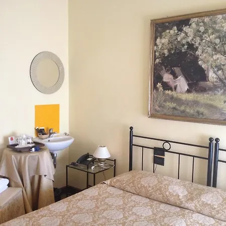 Casa de hóspedes Alloggi Agli Artisti 2*