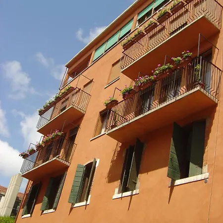 Alloggi Agli Artisti 2* Veneza