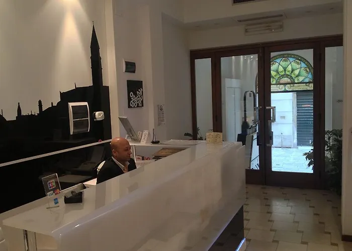 Alloggi Agli Artisti Pensjonat 2*