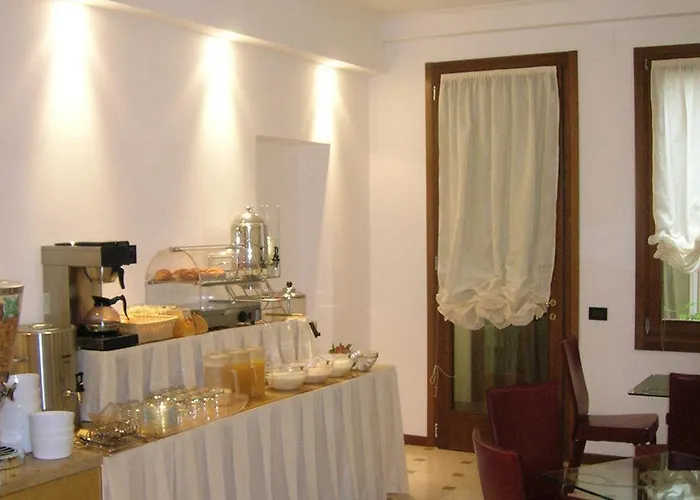 Alloggi Agli Artisti Pensjonat Wenecja